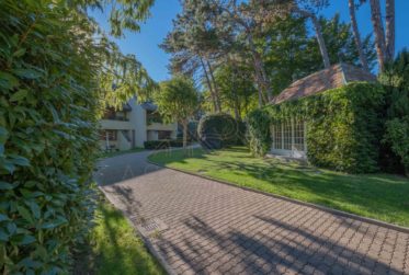 Magnifique appartement duplex avec terrasse au cœur d'un parc privé